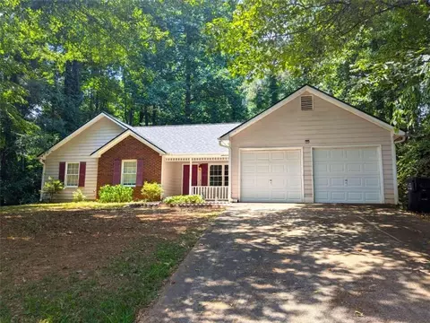 4889 Muirwood Dr, Powder Springs, GA 30127