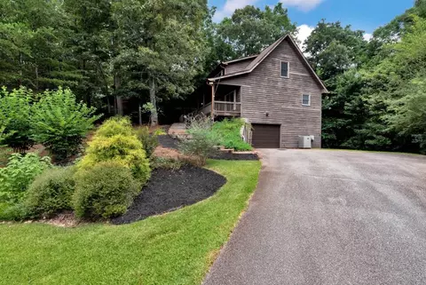93 Maple Ridge Rd, Dahlonega, GA 30533