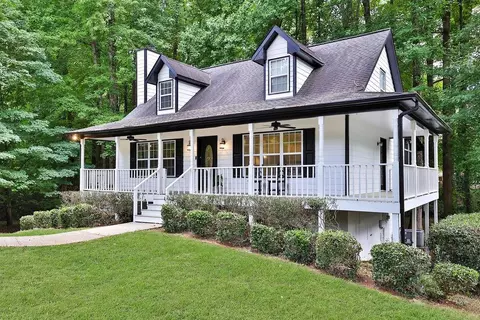 3820 Meadow Crest Way, Cumming, GA 30040