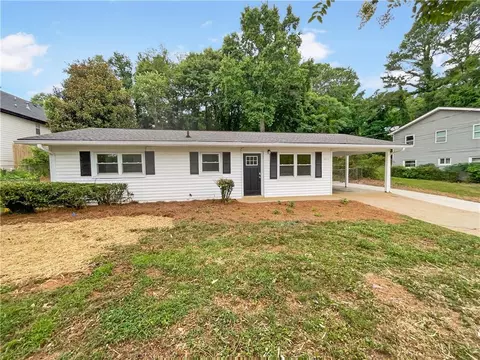 4042 Mcclure Dr, Oakwood, GA 30566