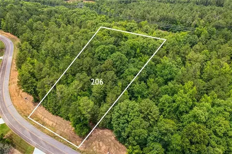 206 Crescent Dr, Forsyth, GA 31029 photo 4