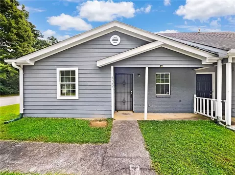 5144 Lakeview Ct, Austell, GA 30106