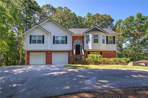 30 Summit Ridge Cir SE, Cartersville, GA 30120