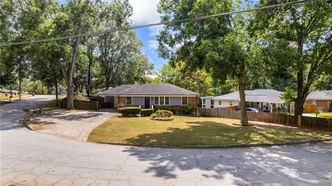 2185 Starline Dr, Decatur, GA 30032