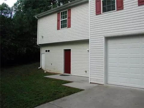 2430 Lakeside Trl, Cumming, GA 30041