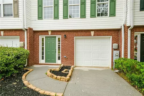 5656 Strathmoor Manor Cir, Lithonia, GA 30058