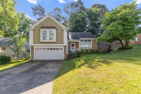 10865 Mortons Cir, Johns Creek, GA 30022