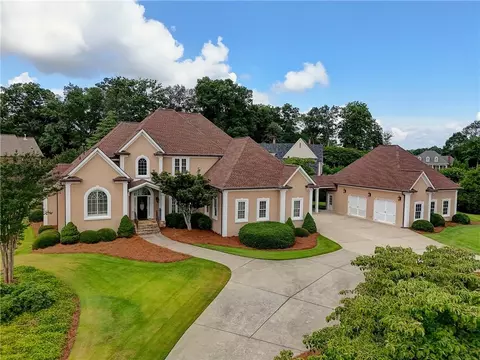 2212 Lattimore Farm Dr, Kennesaw, GA 30152