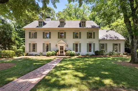 934 Hawick Dr NW, Atlanta, GA 30327