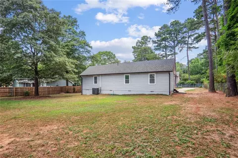 102 1st Ave E, Dallas, GA 30157