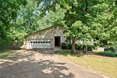 540 Council Fires Ct, Johns Creek, GA 30022
