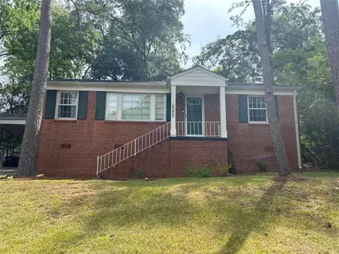 2585 Old Holton Rd, Macon, GA 31204