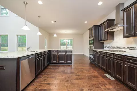 250 Basie Loop, Fairburn, GA 30213 photo 10