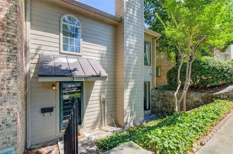 3707 Stonewall Cir SE, Atlanta, GA 30339