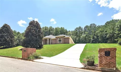 782 Stieff Ct SE, Conyers, GA 30094