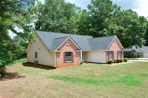 110 Emerald Ln, Hampton, GA 30228 photo 3
