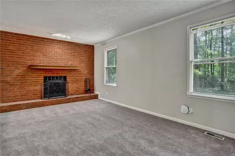 771 Tyrone Rd, Tyrone, GA 30290 photo 4