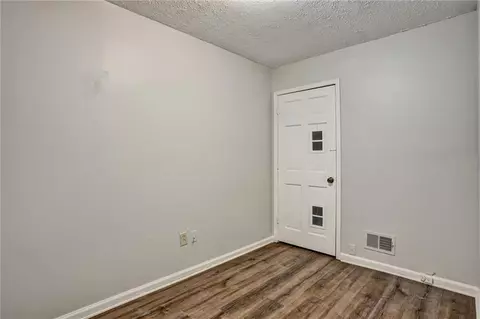 771 Tyrone Rd, Tyrone, GA 30290 photo 17