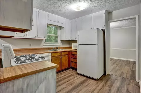 771 Tyrone Rd, Tyrone, GA 30290 photo 11