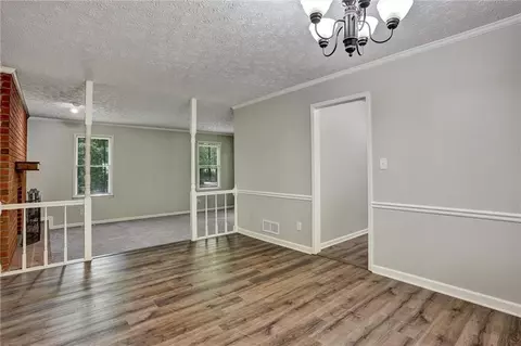 771 Tyrone Rd, Tyrone, GA 30290 photo 8