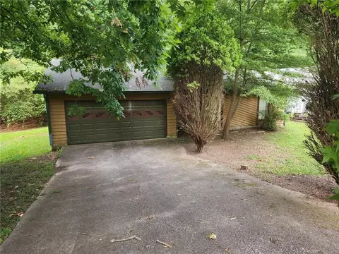 449 Park Ridge Cir, Riverdale, GA 30274