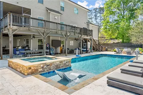 517 Taymack Farm Ct, Woodstock, GA 30188