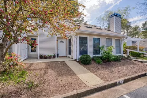 1602 Homestead Trl, Alpharetta, GA 30004