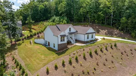 4405 Brush Creek Ct, Flowery Branch, GA 30542