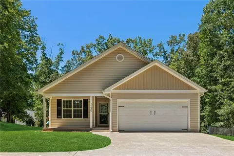 1130 Round Top Rd, Ellijay, GA 30540