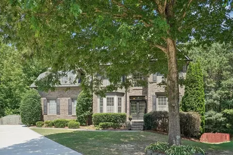 3969 Bessemer Dr, Buford, GA 30519