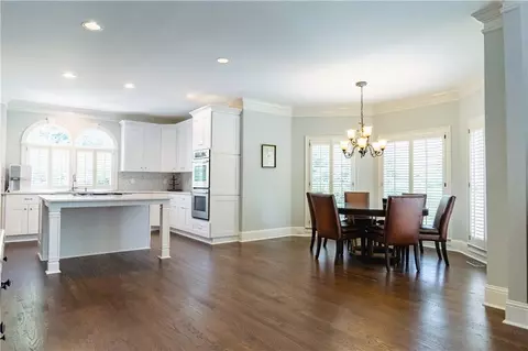 5840 Ettington Dr, Suwanee, GA 30024 photo 3