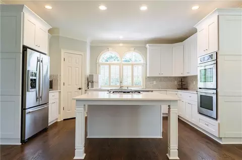 5840 Ettington Dr, Suwanee, GA 30024 photo 5