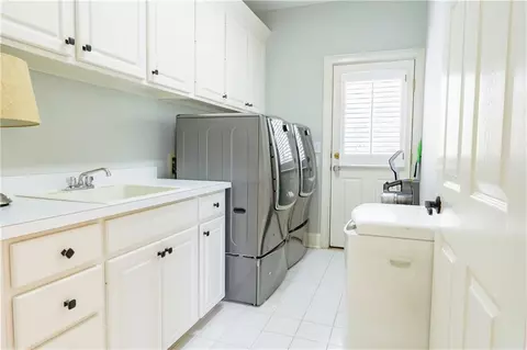 5840 Ettington Dr, Suwanee, GA 30024 photo 6