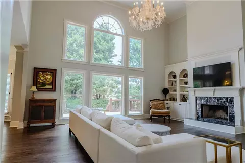 5840 Ettington Dr, Suwanee, GA 30024 photo 8