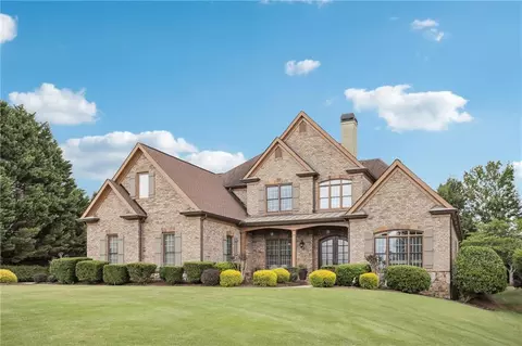 1124 Barberry Ct, Jefferson, GA 30549