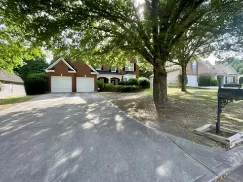 6120 Riveroak Ter, Atlanta, GA 30349