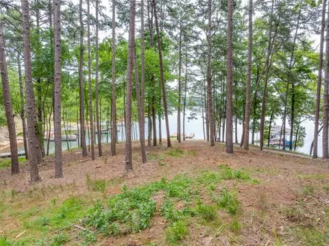 0 Geneva Ln, Hartwell, GA 30643