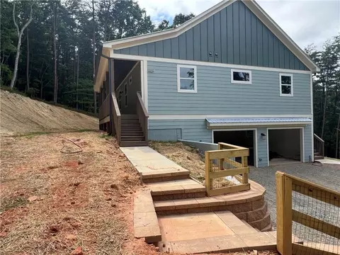 1816 Mulberry Cir, Jasper, GA 30143