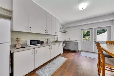 Kitchen - 870 Harvey Fields Dr, Canton, GA 30114 photo 6 of 9
