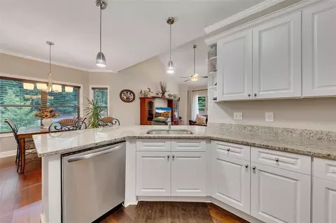 Kitchen - 870 Harvey Fields Dr, Canton, GA 30114 photo 4 of 9