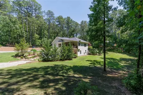 Exterior - 870 Harvey Fields Dr, Canton, GA 30114 photo 6 of 17