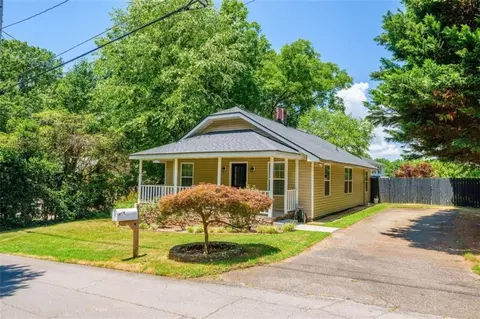 459 Garner St, Buford, GA 30519