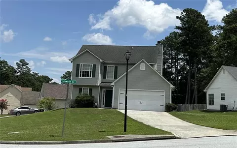 1669 Isleworth Cir, Atlanta, GA 30349