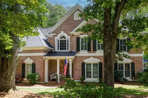 4325 Waterford Dr, Suwanee, GA 30024