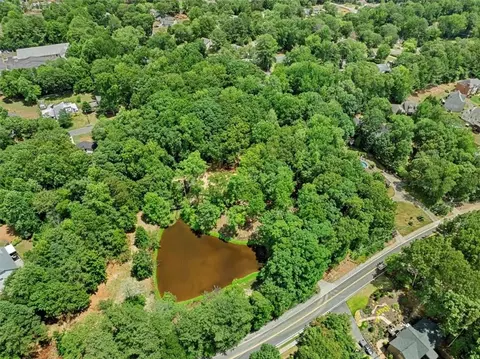 3290 N Hembree Rd, Marietta, GA 30062