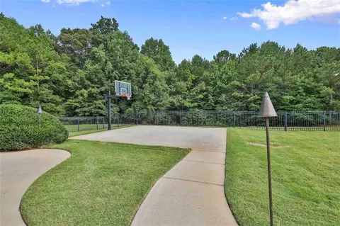 Exterior - 235 Maple Shade Dr, Tyrone, GA 30290 photo 21 of 26
