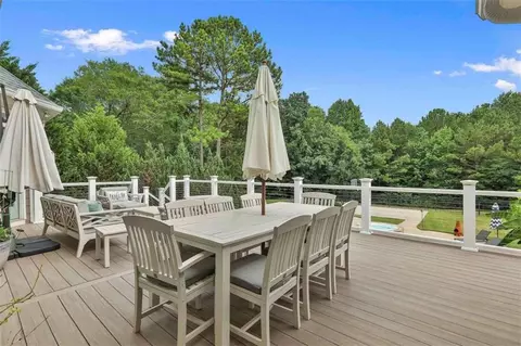 Exterior - 235 Maple Shade Dr, Tyrone, GA 30290 photo 8 of 26
