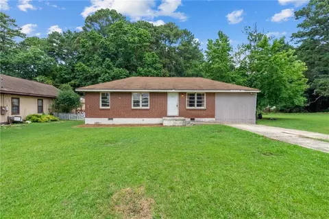5153 Old Grant Rd, Ellenwood, GA 30294