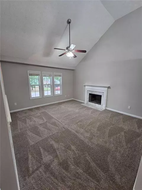 150 Rivercrest Ln, Covington, GA 30016 photo 4