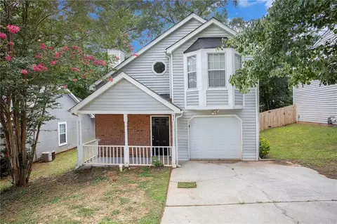 817 Ashley Ln, Stone Mountain, GA 30087